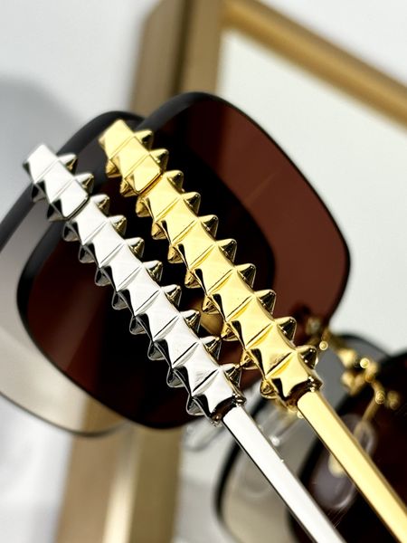 C*artie Glasses Top XX 20250401-21