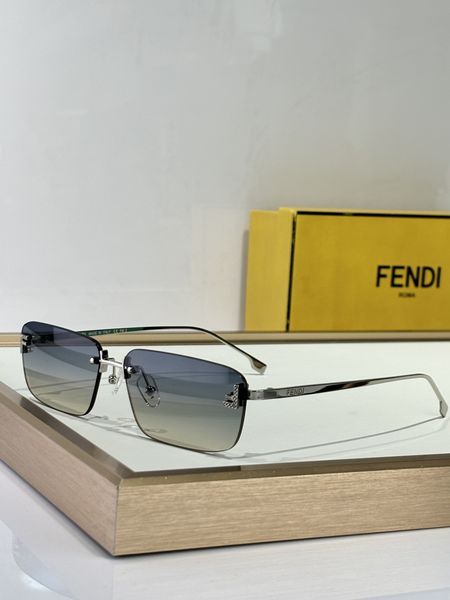 F*endi Glasses Top XX 20250401-28