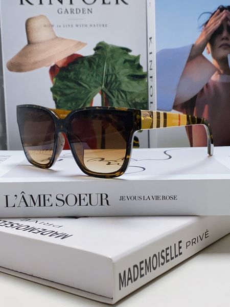 B*urberry  Glasses Top XX 20250402-9