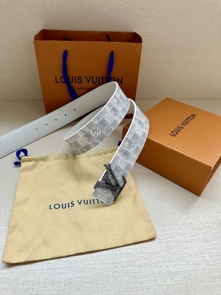 L*ouis V*uitton Belts XX 20250403-28