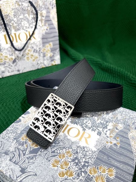 D*ior Top Belts  AT 20250405-75