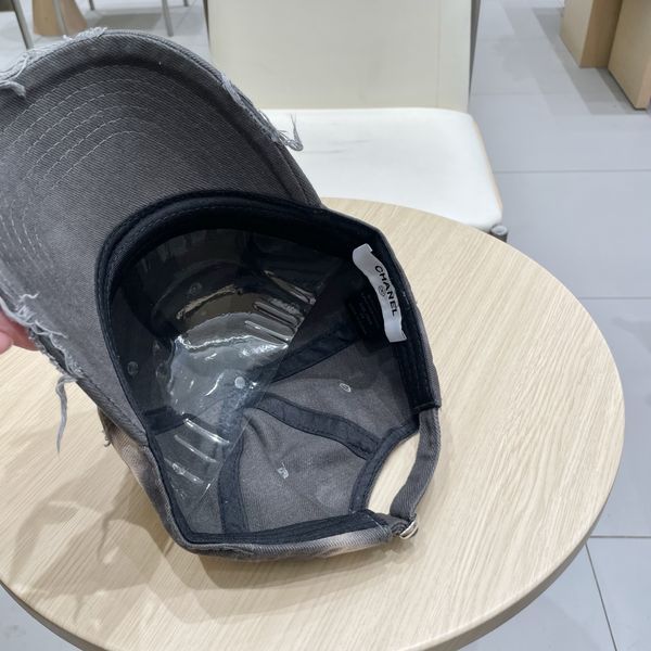 C*hanel  Hats Top XX20250408-7