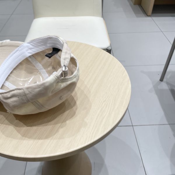 C*hanel  Hats Top XX20250408-7