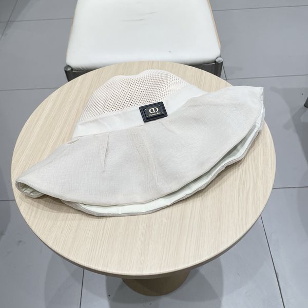 D*ior Hats Top XX250408-14