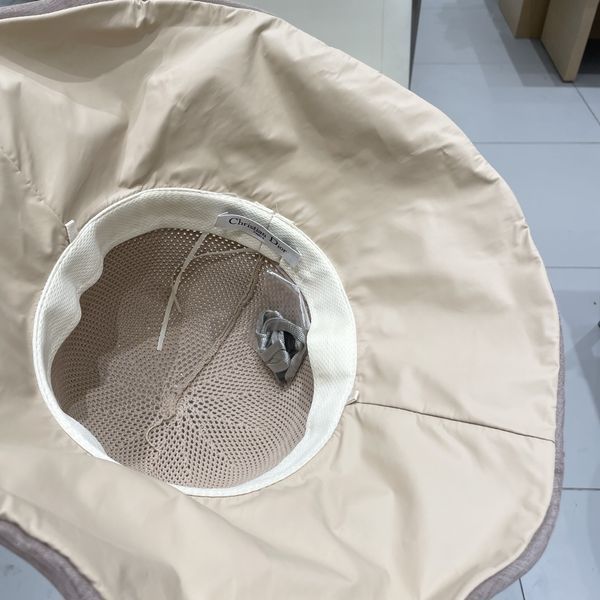 D*ior Hats Top XX250408-14