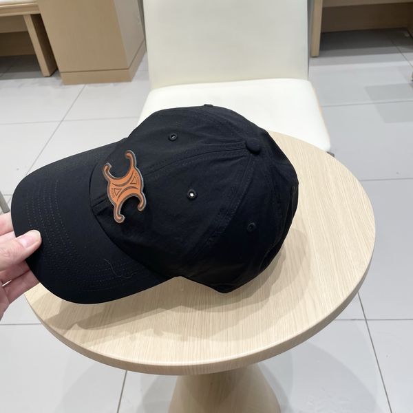 C*eline  Hats Top XX20250408-17