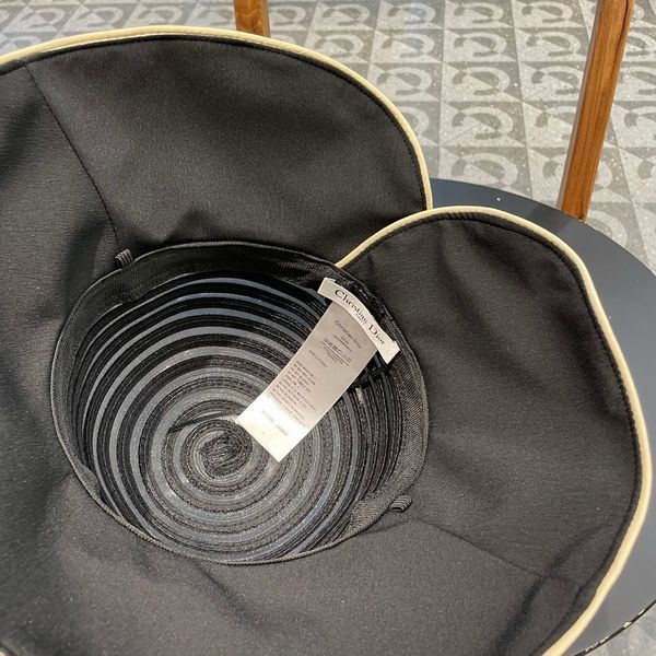 D*ior Hats Top XX250408-23