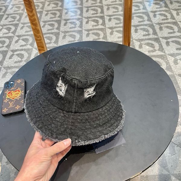 Parda Hats Top XX20250408-29