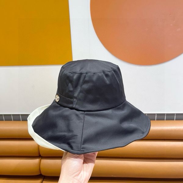 C*eline  Hats Top XX20250408-36