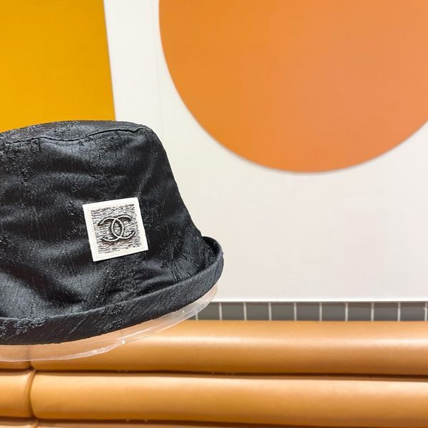 C*hanel  Hats Top XX20250408-37