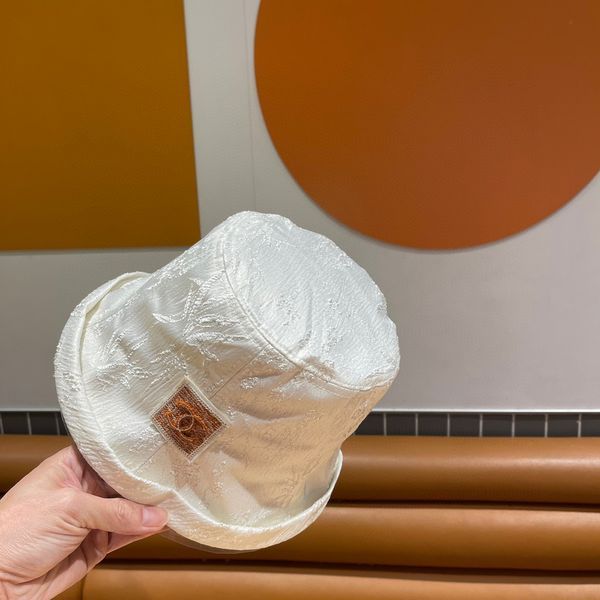 C*hanel  Hats Top XX20250408-37