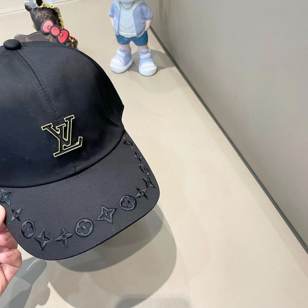 L*ouis V*uitton  Hats Top XX20250408-38