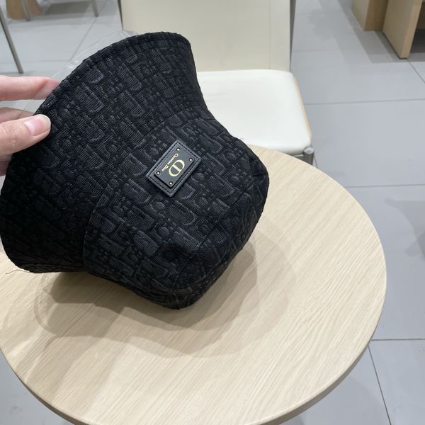 D*ior Hats Top XX250408-43