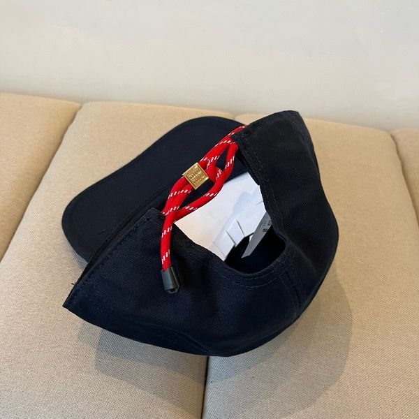 M*iu Miu  Hats Top XX250408-65