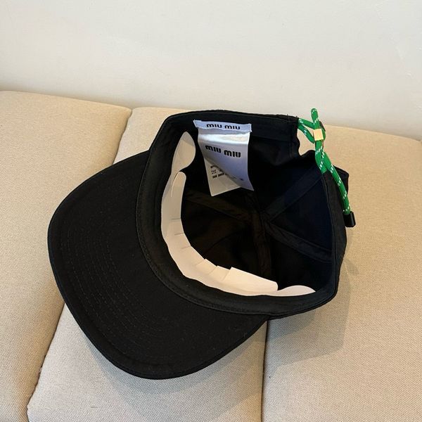 M*iu Miu  Hats Top XX250408-65