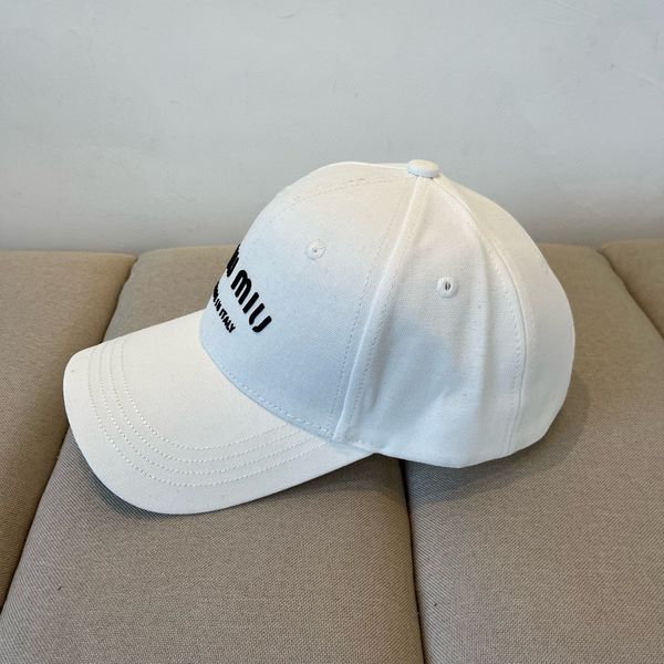 M*iu Miu  Hats Top XX250408-66