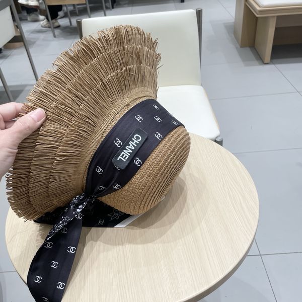 C*hanel  Hats Top XX20250409-5