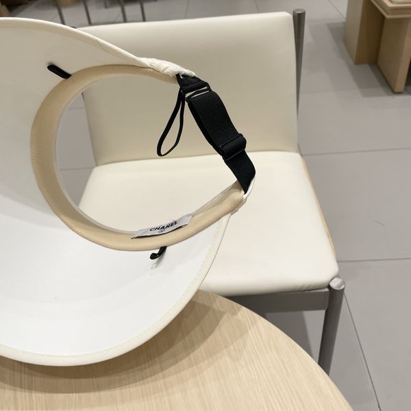 C*hanel  Hats Top XX20250409-8