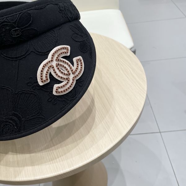 C*hanel  Hats Top XX20250409-8