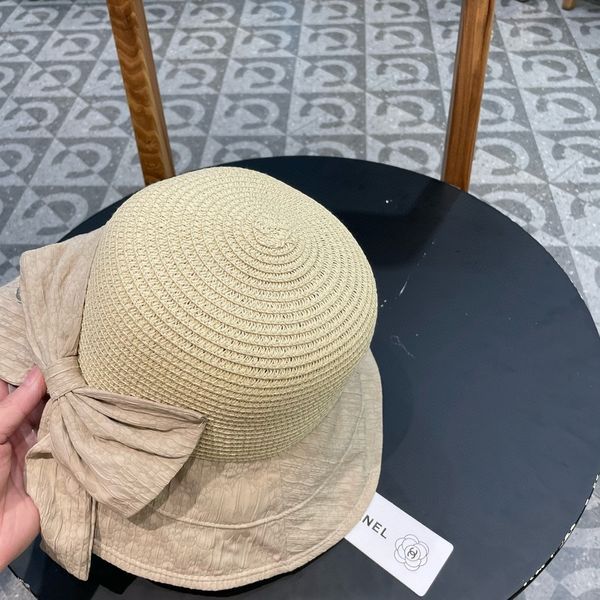 C*hanel  Hats Top XX20250409-16