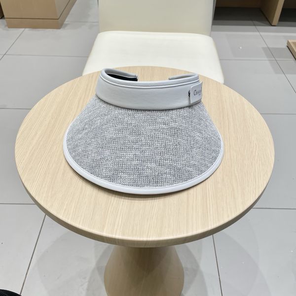 D*ior Hats Top XX250409-19