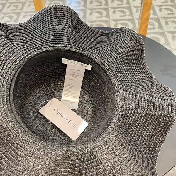 D*ior Hats Top XX250409-35