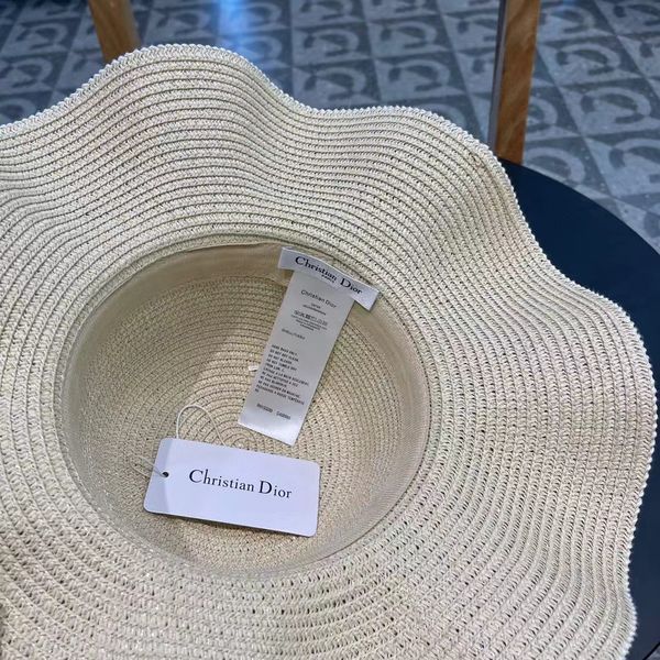 D*ior Hats Top XX250409-35