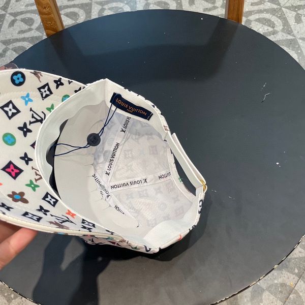 L*ouis V*uitton  Hats Top XX20250409-47