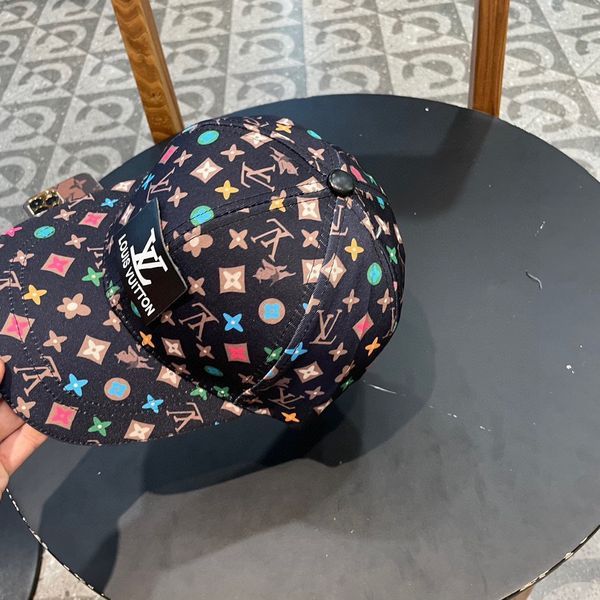 L*ouis V*uitton  Hats Top XX20250409-47