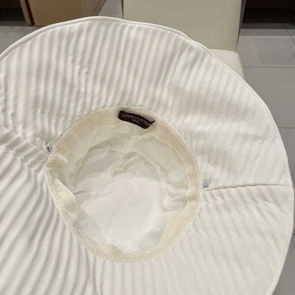 L*ouis V*uitton  Hats Top XX20250409-50