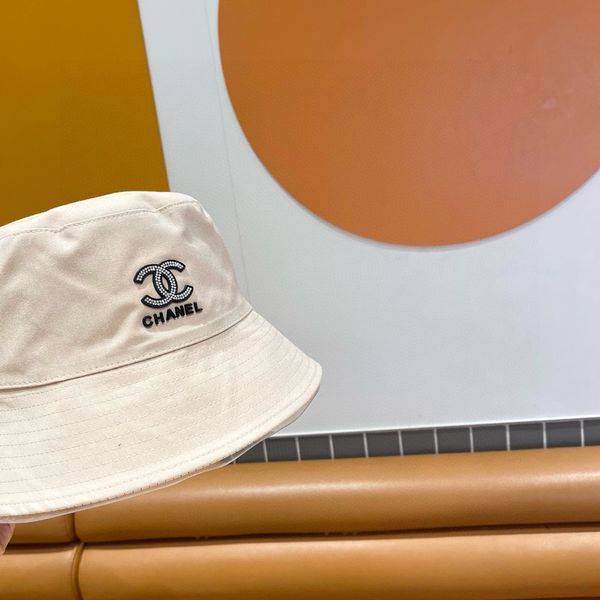 C*hanel  Hats Top XX20250409-51