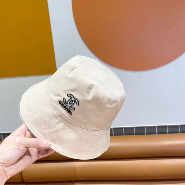 C*hanel  Hats Top XX20250409-51