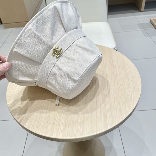 C*hanel  Hats Top XX20250409-53