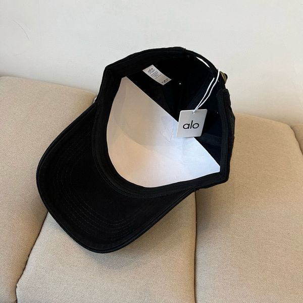 A*lo  Hats Top XX20250410-3