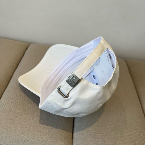 A*lo  Hats Top XX20250410-4