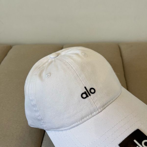 A*lo  Hats Top XX20250410-5