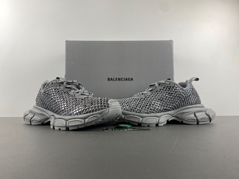 B*alenciaga Sneaker Low AM20250410-2