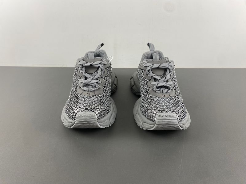 B*alenciaga Sneaker Low AM20250410-2