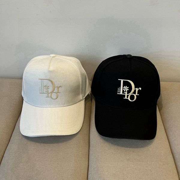 F*endi  Hats Top XX250410-23