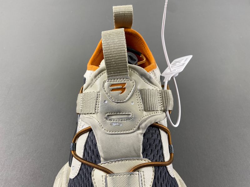 B*alenciaga Sneaker Low AM20250410-12