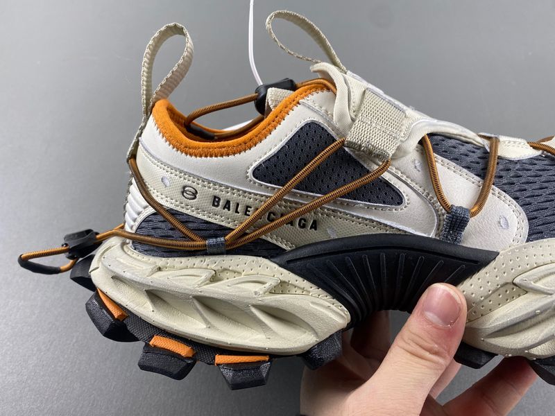 B*alenciaga Sneaker Low AM20250410-12
