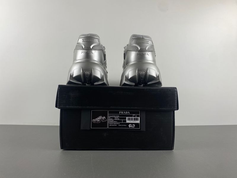 P*rada Top  Sneaker Low RR 20250410-11