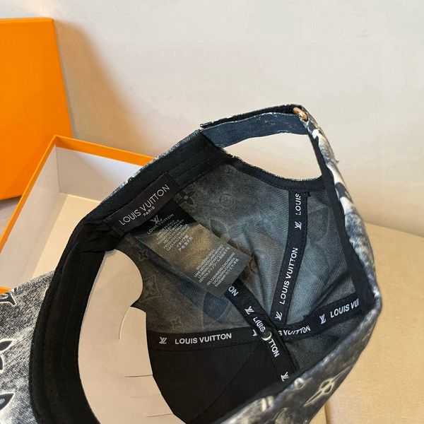 L*ouis V*uitton  Hats Top XX20250411-6