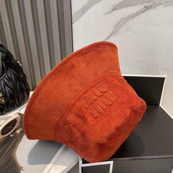 M*iuMiu  Hats Top XX20250411-12