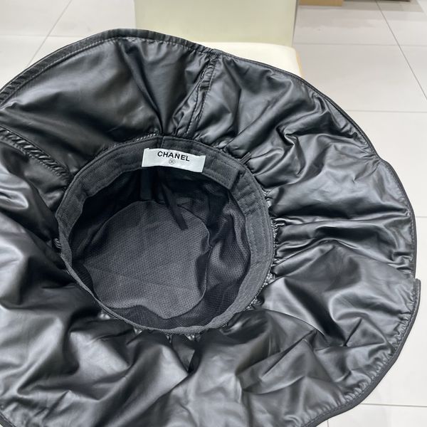 C*hanel  Hats Top XX20250411-16