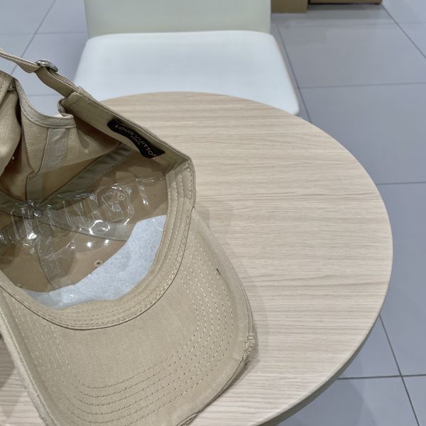L*ouis V*uitton  Hats Top XX20250411-19