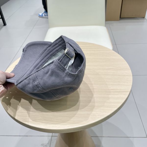 L*ouis V*uitton  Hats Top XX20250411-19