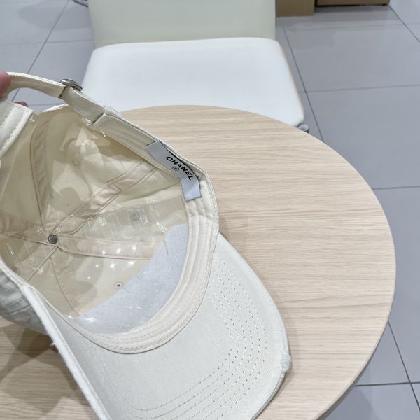 L*ouis V*uitton  Hats Top XX20250411-19