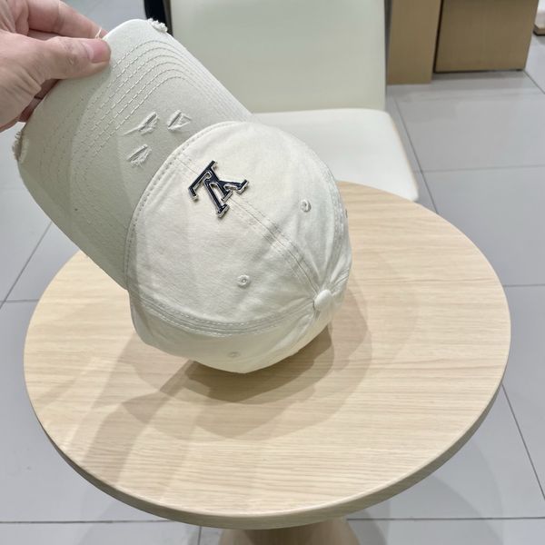 L*ouis V*uitton  Hats Top XX20250411-19