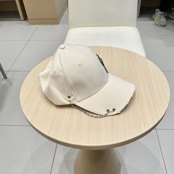 L*ouis V*uitton  Hats Top XX20250411-23